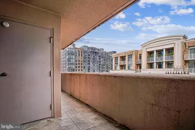 1301 N Courthouse Road #1612, Arlington, VA 22201 - Photo 29