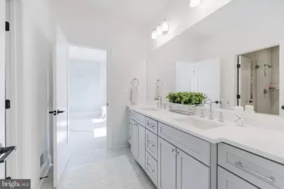 6501 36th Street N, Arlington, VA 22213 - Photo 59