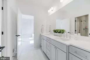 6501 36th St N, Arlington, VA 22213 - Photo 59