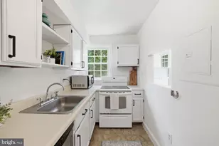 2900 13th St S, Arlington, VA 22204 - Photo 17