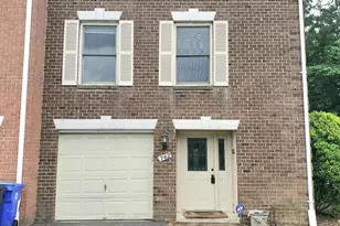 742 S Granada St, Arlington, VA 22204 - Photo 1