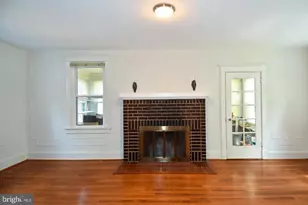 633 24th St S, Arlington, VA 22202 - Photo 5