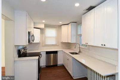 633 24th Street S, Arlington, VA 22202 - Photo 17