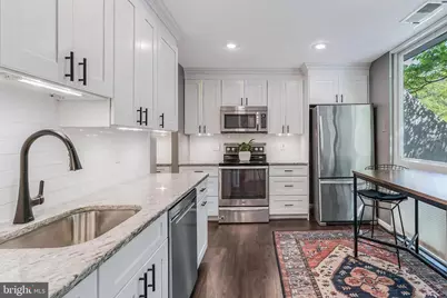 2202 S Quincy Street #2, Arlington, VA 22204 - Photo 5