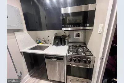 1121 Arlington Boulevard #811, Arlington, VA 22209 - Photo 5