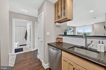 1200 N Hartford Street #307, Arlington, VA 22201 - Photo 9