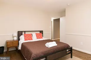 1405 N George Mason Dr, Arlington, VA 22205 - Photo 11