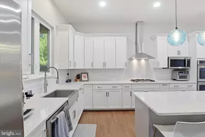 1124 N Kentucky Street, Arlington, VA 22205 - Photo 13