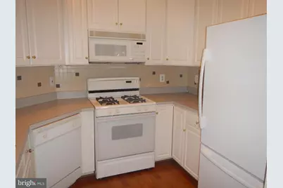 2310 14th Street N #208, Arlington, VA 22201 - Photo 3