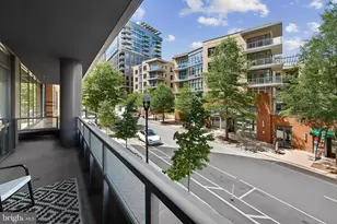2000 Clarendon Blvd, Arlington, VA 22201 - Photo 19