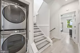 1015 S Taylor Ct, Arlington, VA 22204 - Photo 17