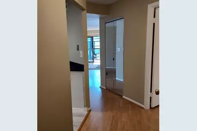 2100 Langston Boulevard #425, Arlington, VA 22201 - Photo 3