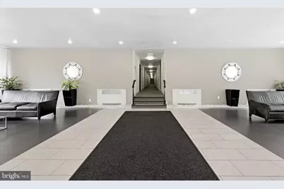 1210 N Taft Street #811, Arlington, VA 22201 - Photo 3