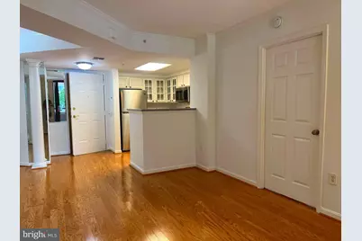 3835 9th Street N #104W, Arlington, VA 22203 - Photo 7
