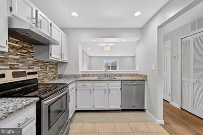 3854 9th Road S #3854, Arlington, VA 22204 - Photo 9
