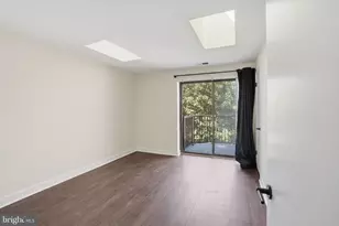 1020 N Stafford St, Arlington, VA 22201 - Photo 9