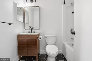 1020 N Stafford St, Arlington, VA 22201 - Photo 13
