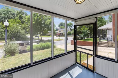 2207 6th Street S, Arlington, VA 22204 - Photo 3
