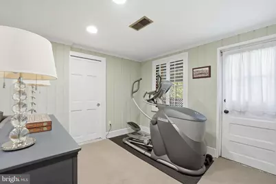 1911 N Harvard Street, Arlington, VA 22201 - Photo 31