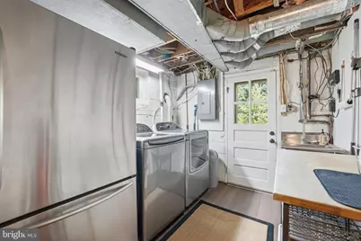 1911 N Harvard Street, Arlington, VA 22201 - Photo 35