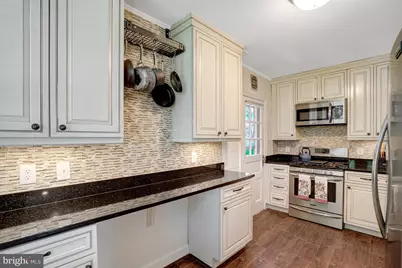 1303 S Barton Street #211, Arlington, VA 22204 - Photo 9