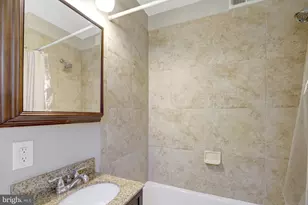 1303 S Barton St, Arlington, VA 22204 - Photo 23