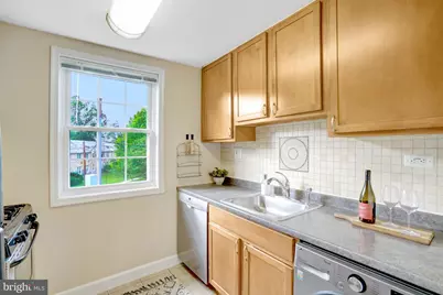 4352 N Pershing Drive #43522, Arlington, VA 22203 - Photo 11