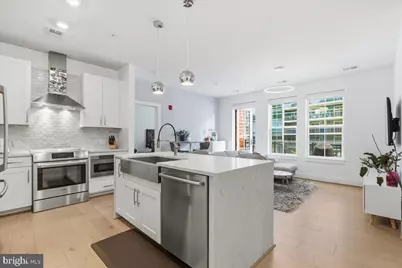 1411 Key Boulevard #206, Arlington, VA 22209 - Photo 5