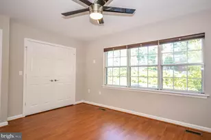 4420 S Four Mile Run Dr S, Arlington, VA 22204 - Photo 13