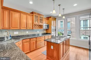 2619 S Kenmore Ct, Arlington, VA 22206 - Photo 13