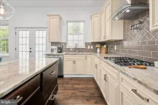 3121 24th St S, Arlington, VA 22206 - Photo 7