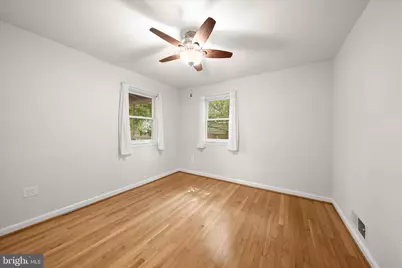 877 N Nottingham Street N, Arlington, VA 22205 - Photo 11