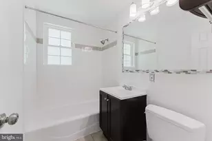 2725 S Walter Reed Dr, Arlington, VA 22206 - Photo 17