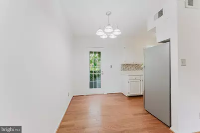 2725 S Walter Reed Drive #B, Arlington, VA 22206 - Photo 13