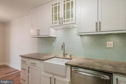 4600 S Four Mile Run Drive S #927, Arlington, VA 22204 - Photo 11