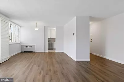 1301 S Arlington Ridge Road #308, Arlington, VA 22202 - Photo 5