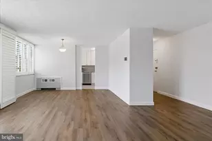 1301 S Arlington Ridge Rd, Arlington, VA 22202 - Photo 5
