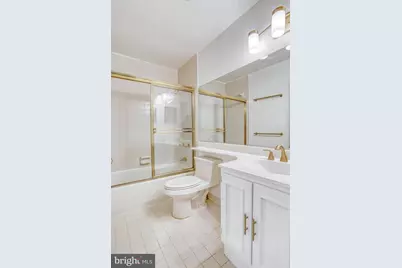 1101 S Arlington Ridge Road #114, Arlington, VA 22202 - Photo 25