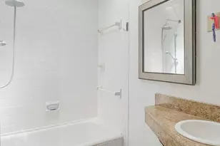 2511 S Grant St, Arlington, VA 22202 - Photo 13