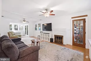 2511 S Grant St, Arlington, VA 22202 - Photo 5