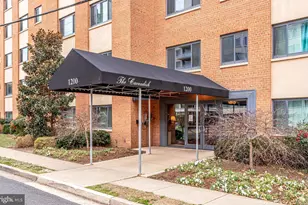 1200 S Arlington Ridge Rd, Arlington, VA 22202 - Photo 1
