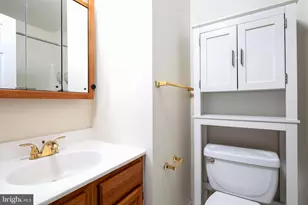3040 S Glebe Road S, Arlington, VA 22206 - Photo 23