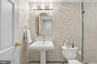 1530 Key Boulevard #928, Arlington, VA 22209 - Photo 33