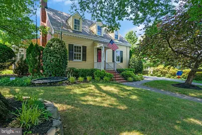 4932 34th Street N, Arlington, VA 22207 - Photo 1