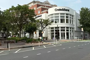 1276 N Wayne St, Arlington, VA 22201 - Photo 25