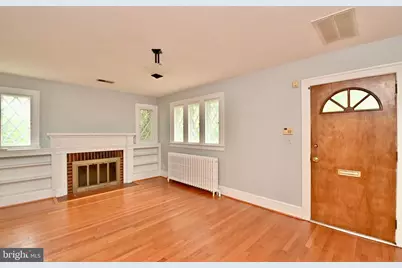 4627 16th Street N, Arlington, VA 22207 - Photo 5