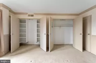 1300 Army Navy Dr, Arlington, VA 22202 - Photo 17