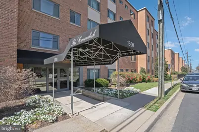 1300 S Arlington Ridge Road #402, Arlington, VA 22202 - Photo 1