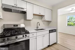 5111 8th Rd S, Arlington, VA 22204 - Photo 19
