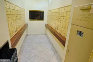 2400 Clarendon Blvd, Arlington, VA 22201 - Photo 29